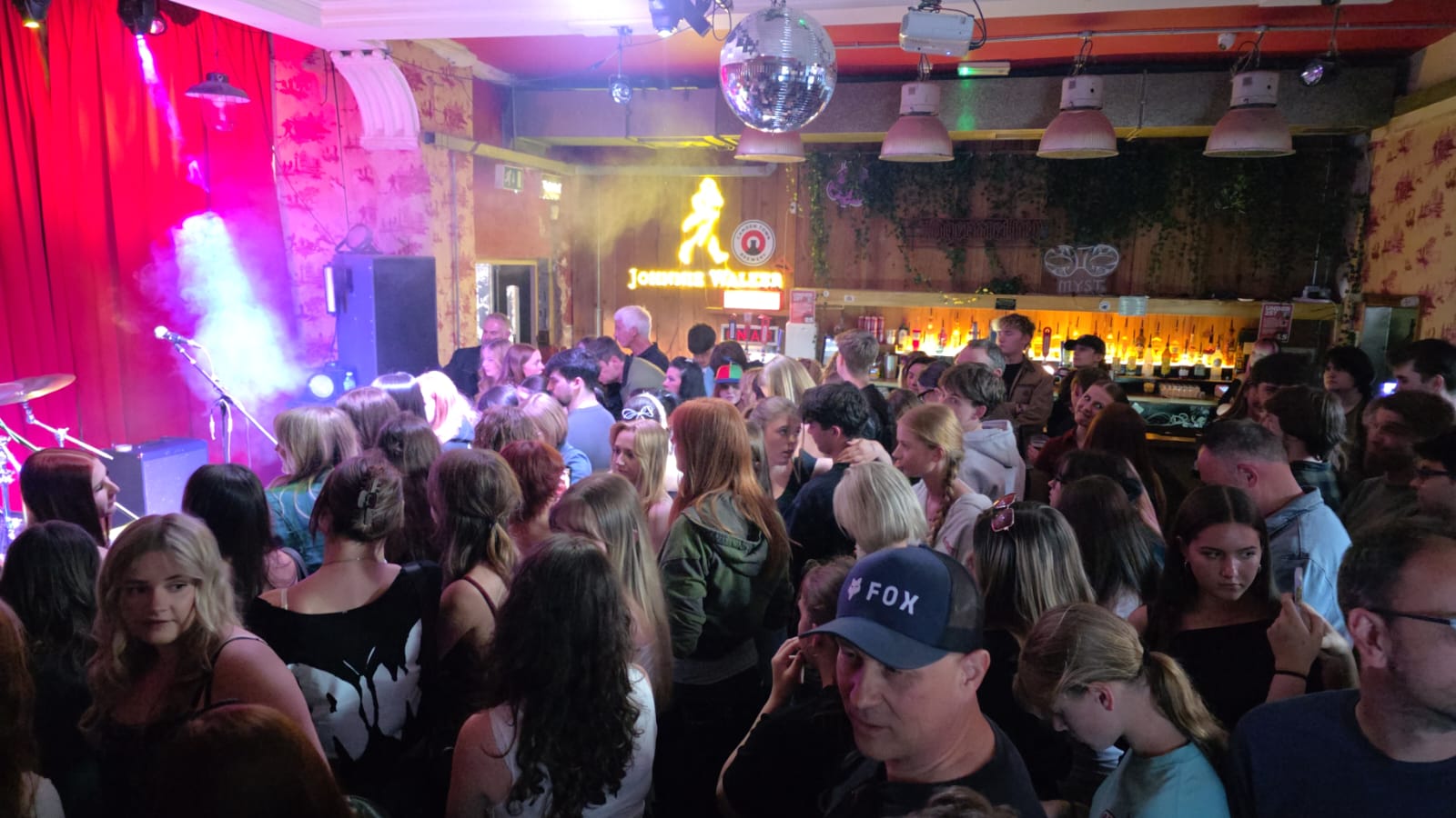 Riff Wood crowd